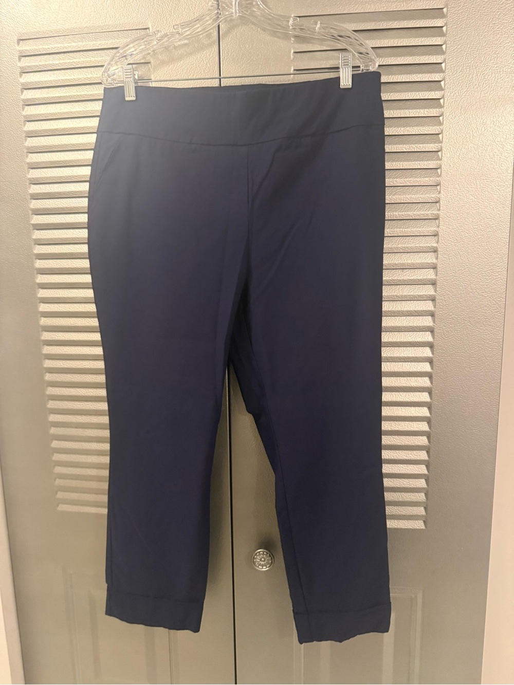 New York and Company 7th Avenue Signature Fit Crop Pants